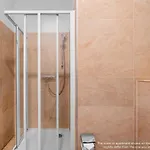 Numa Kater 4*
