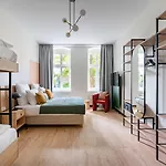Numa Kater Aparthotel