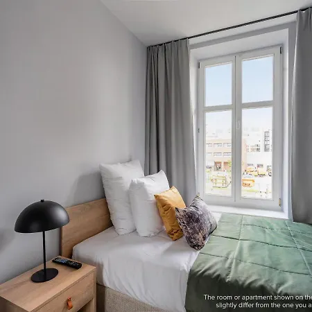 Numa Kater 4*